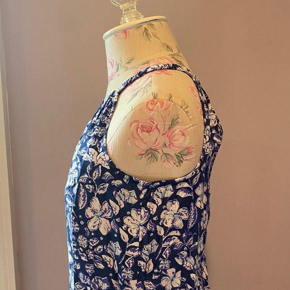 Vineyard Vines Girls' Hibiscus Floral dress - Picture 5 of 11